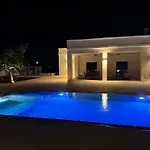 فيلة Tenuta Emma *